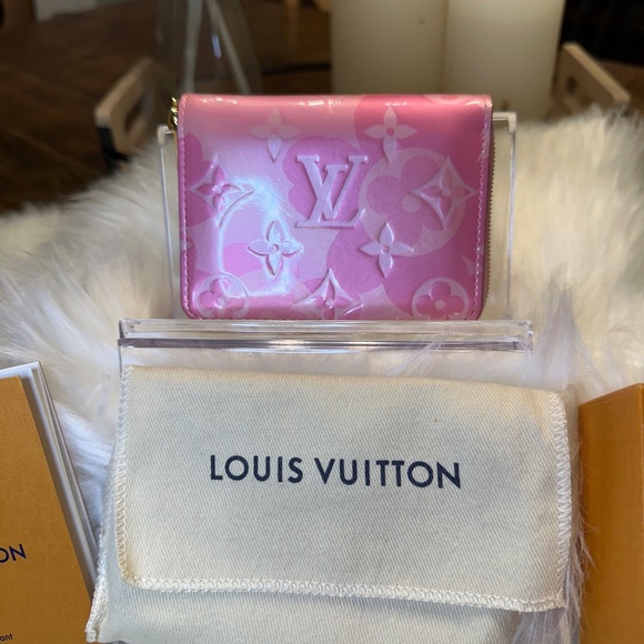 LIMITED EDITION Louis Vuitton Metallic Vernis Zippy - Picture 2 of 12